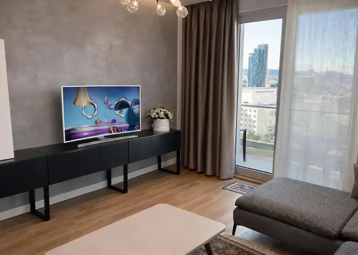 Turdiu Amazing View * Τίρανα